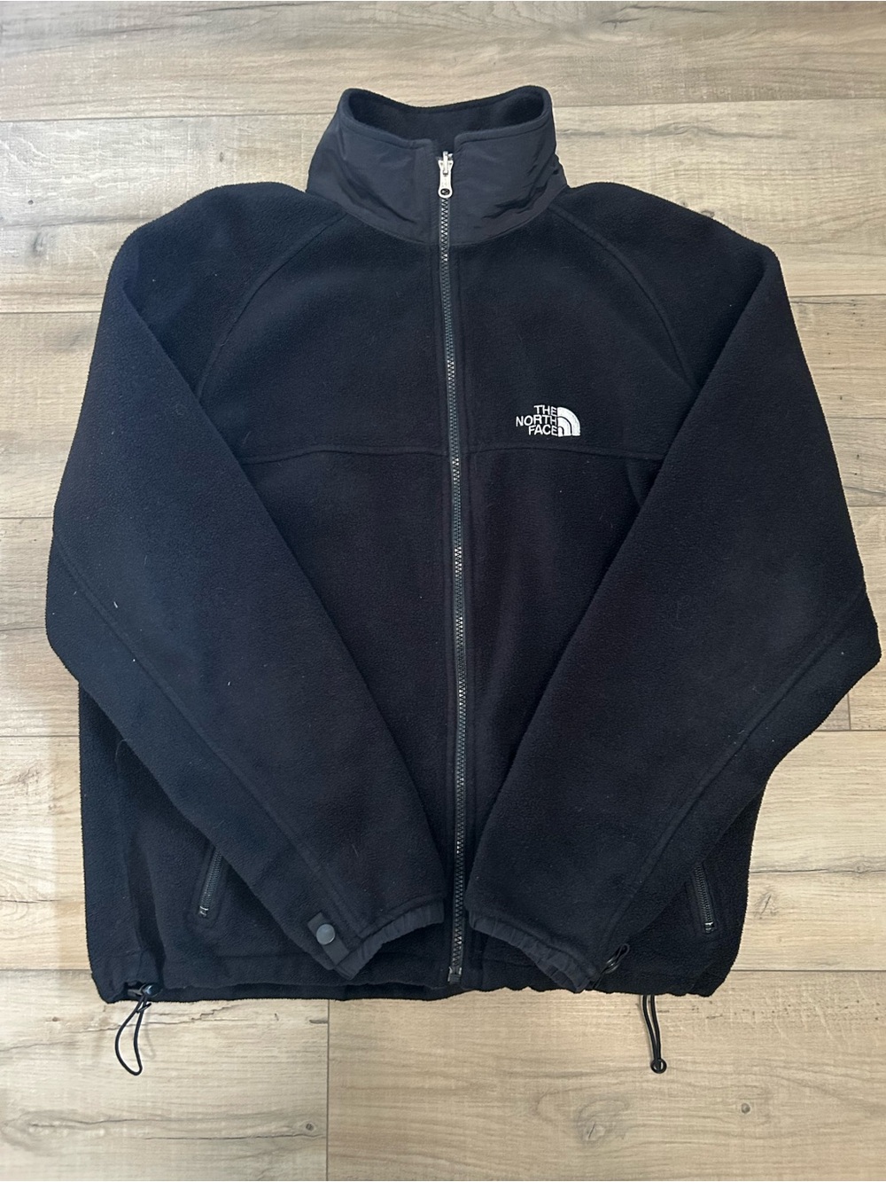 The North Face Black Full-Zip Lightweight Fleece Jacket